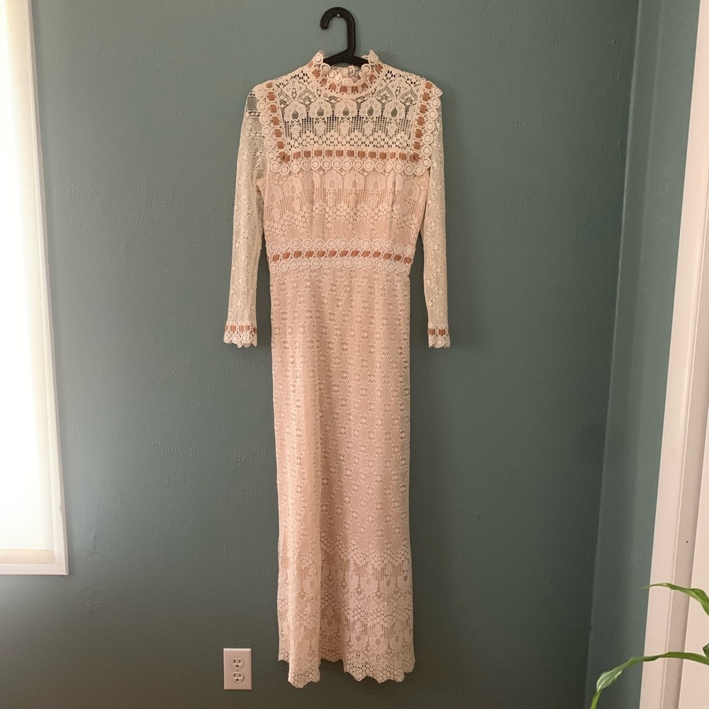 1970s Cream Crochet Lace Wedding Dress